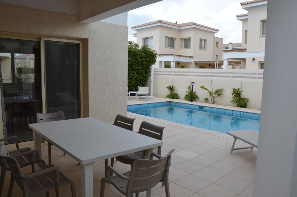 Anthorina Villa 2 普罗塔拉斯 外观 照片